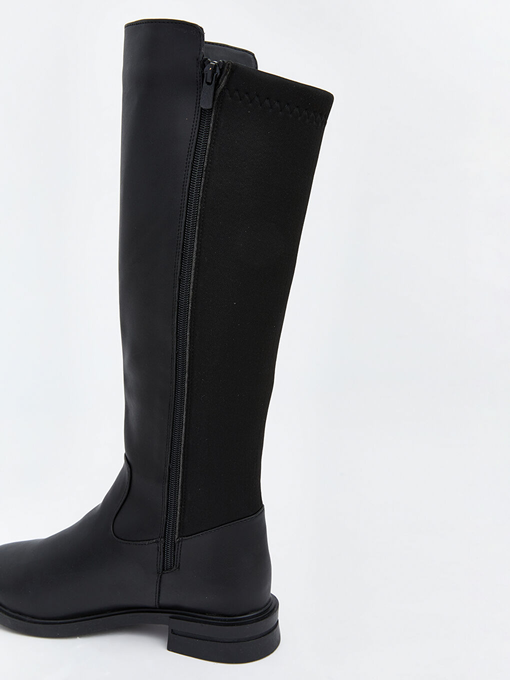 Siyah Deri Görünümlü Kadın Çizme-4