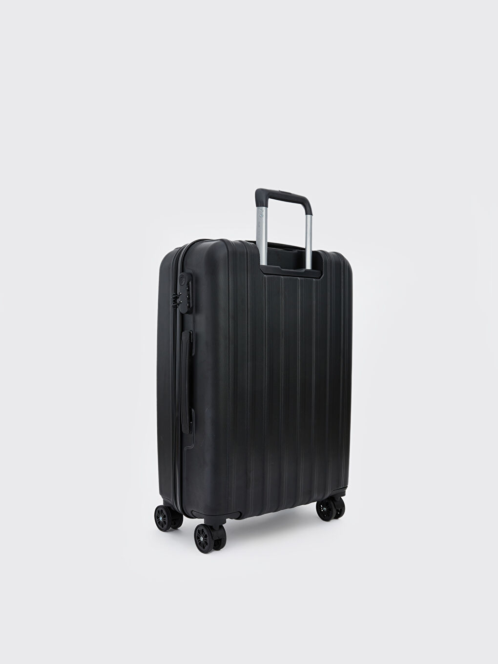 Siyah Kilit Detaylı Küçük Boy Valiz-1