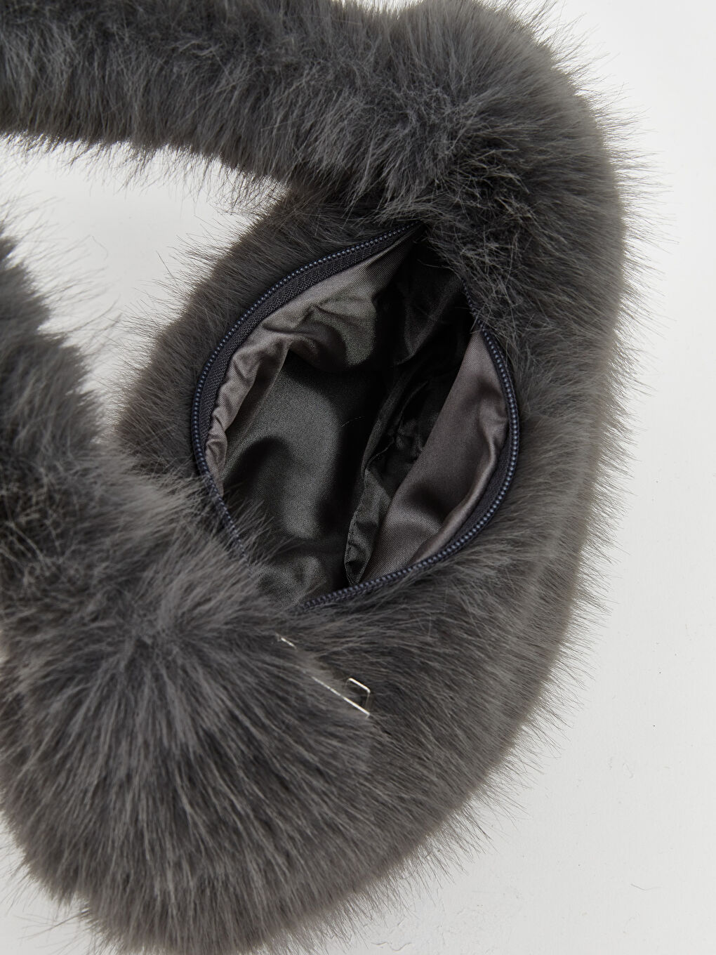 Antrasit Kürklü Kadın Baget Çanta-2