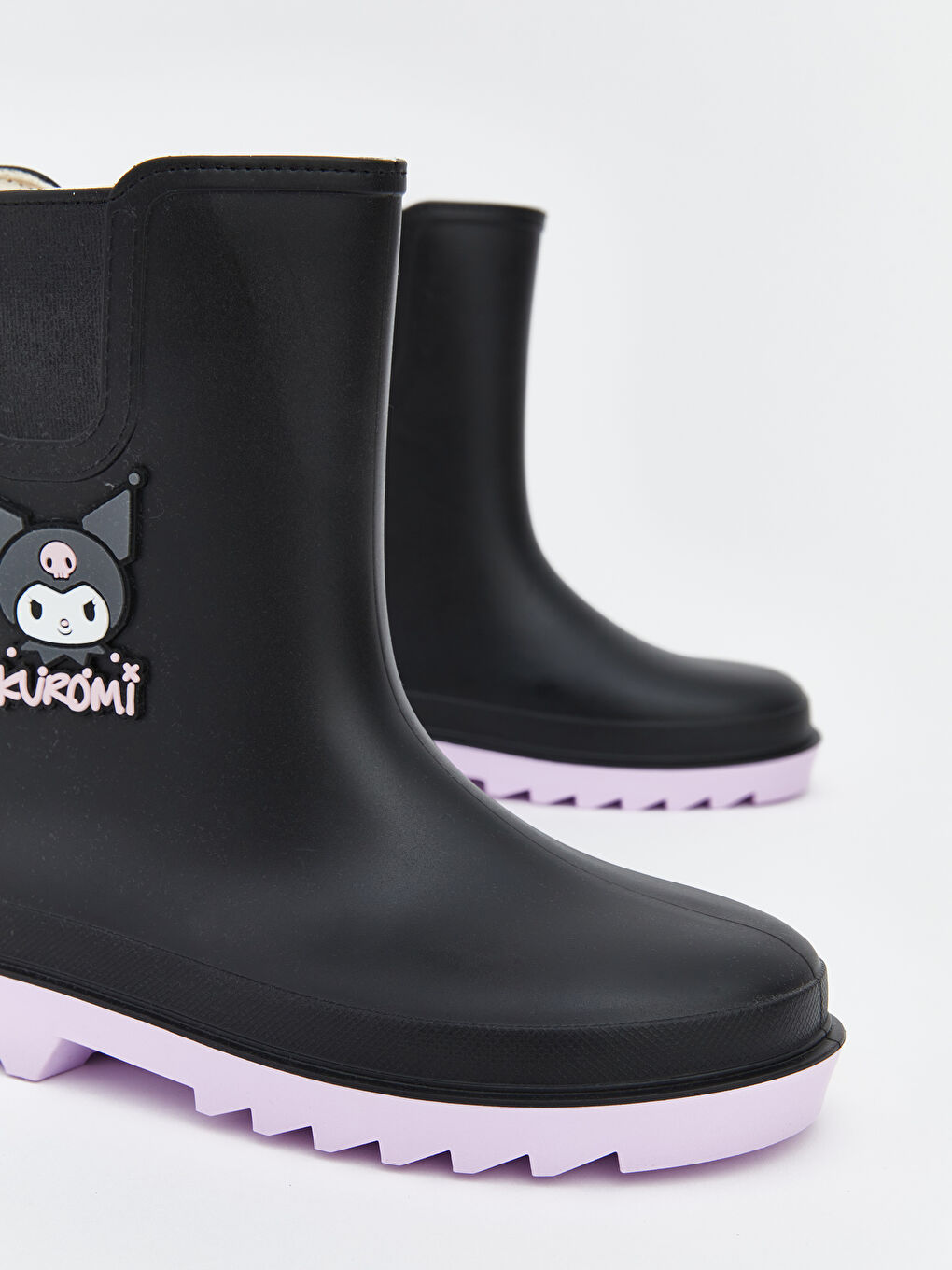 Siyah Kuromi Baskılı Kız Çocuk Bot-2