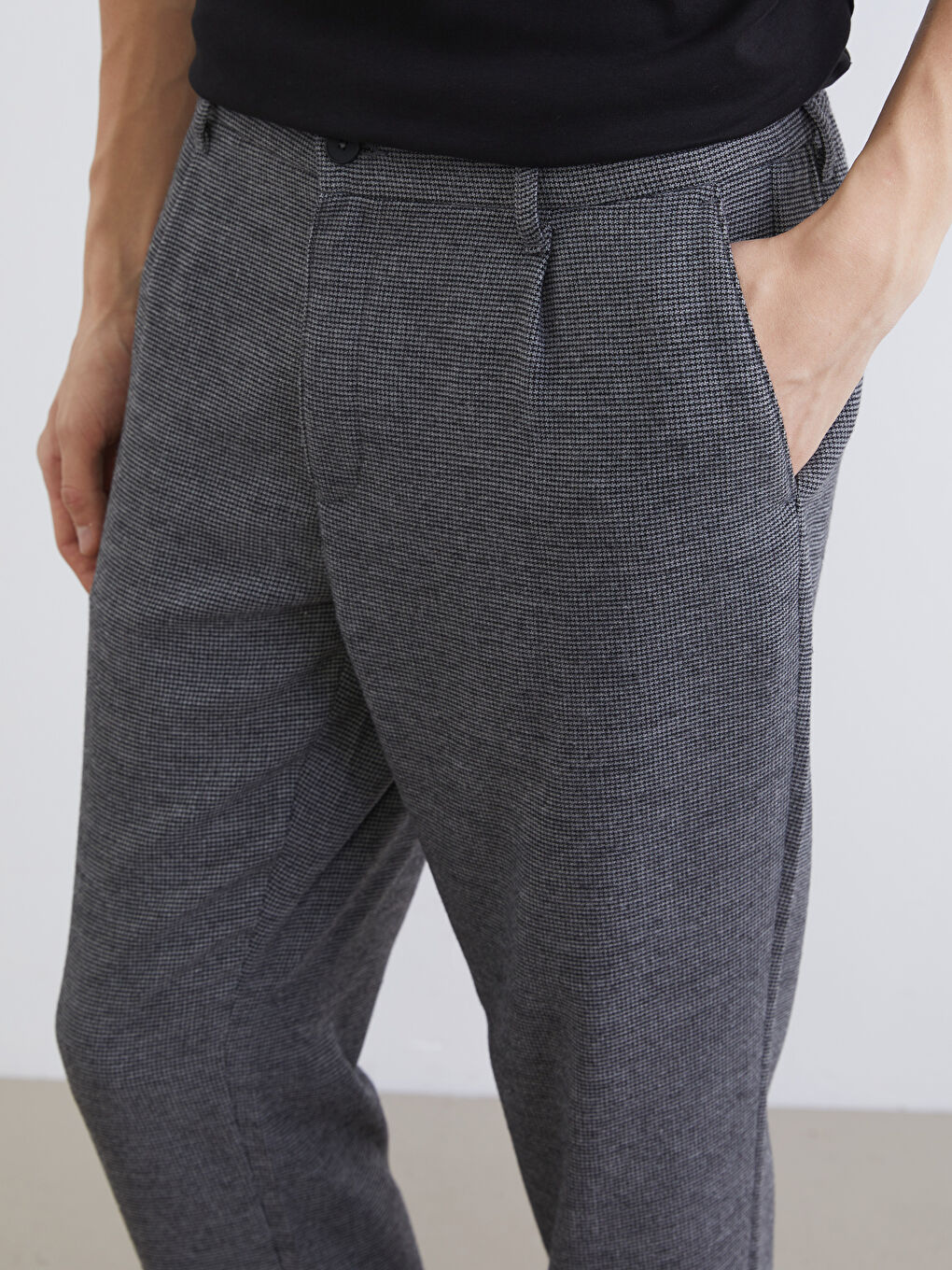 Pantaloni cu pliuri Regular Fit pentru Bărbați-2