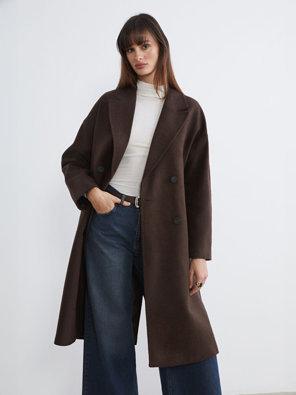 Dvoredni Ženski Kašet Kaput