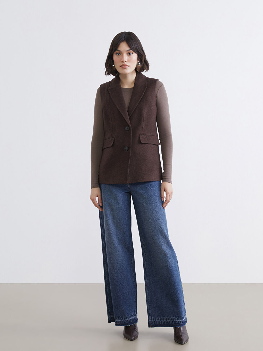 عەزی کەمەر قاوه‌یی ژن-1