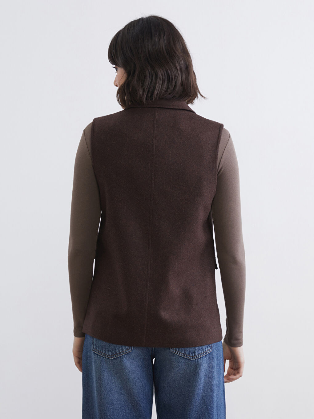 عەزی کەمەر قاوه‌یی ژن-3