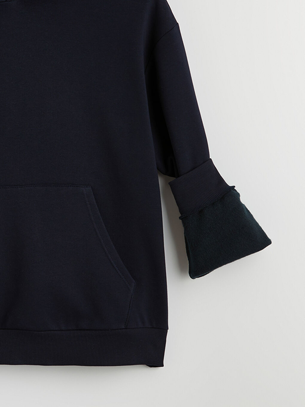 كنزة رياضية سميكة للرجال بجيوب الكنغر-2