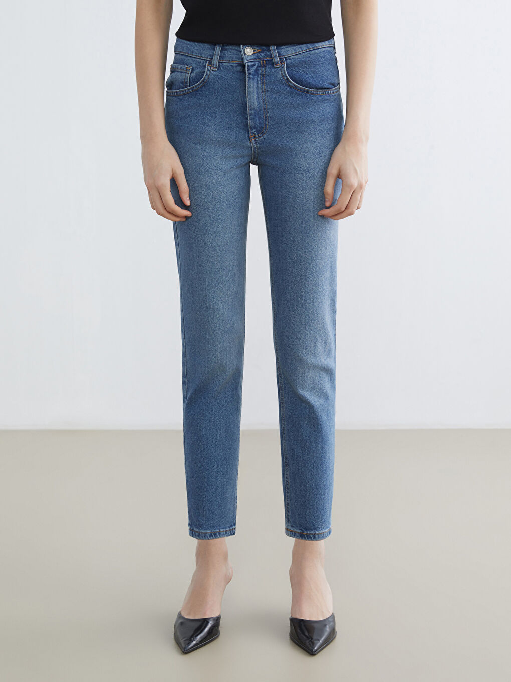 İndigo Slim Fit Kadın Jean Pantolon-1