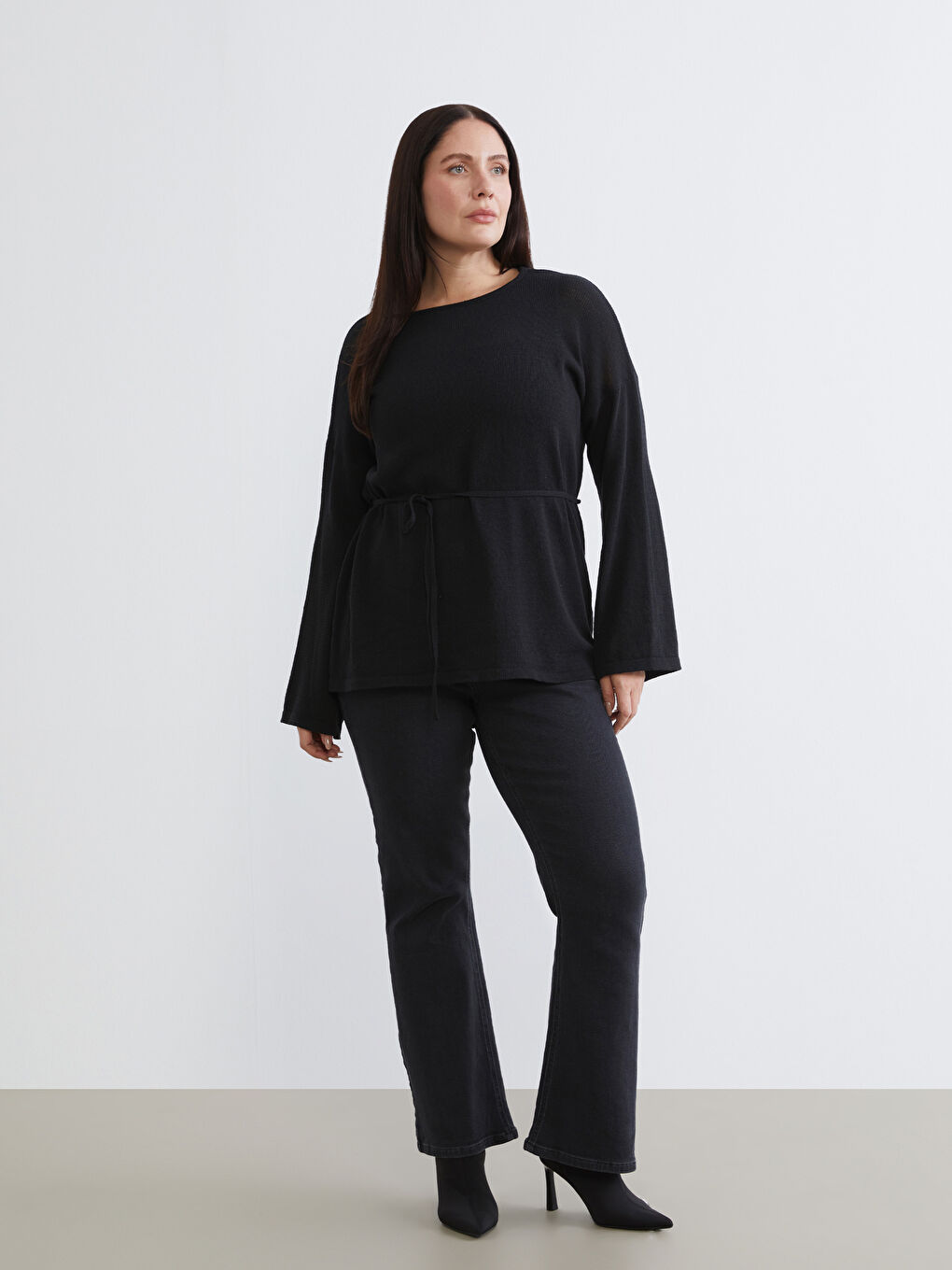 Siyah Büyük Beden Bisiklet Yaka Kadın Triko Kazak-1