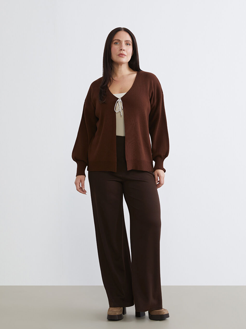 Kahverengi Büyük Beden V Yaka Kadın Triko Hırka-1