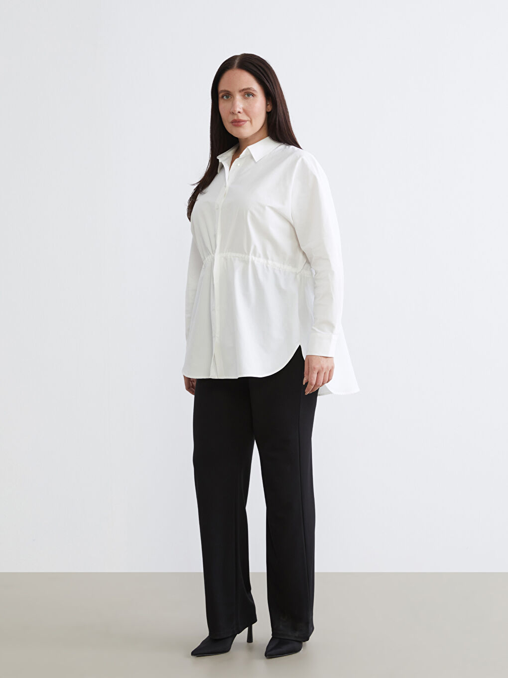 Ekru Büyük Beden Poplin Kadın Gömlek-1