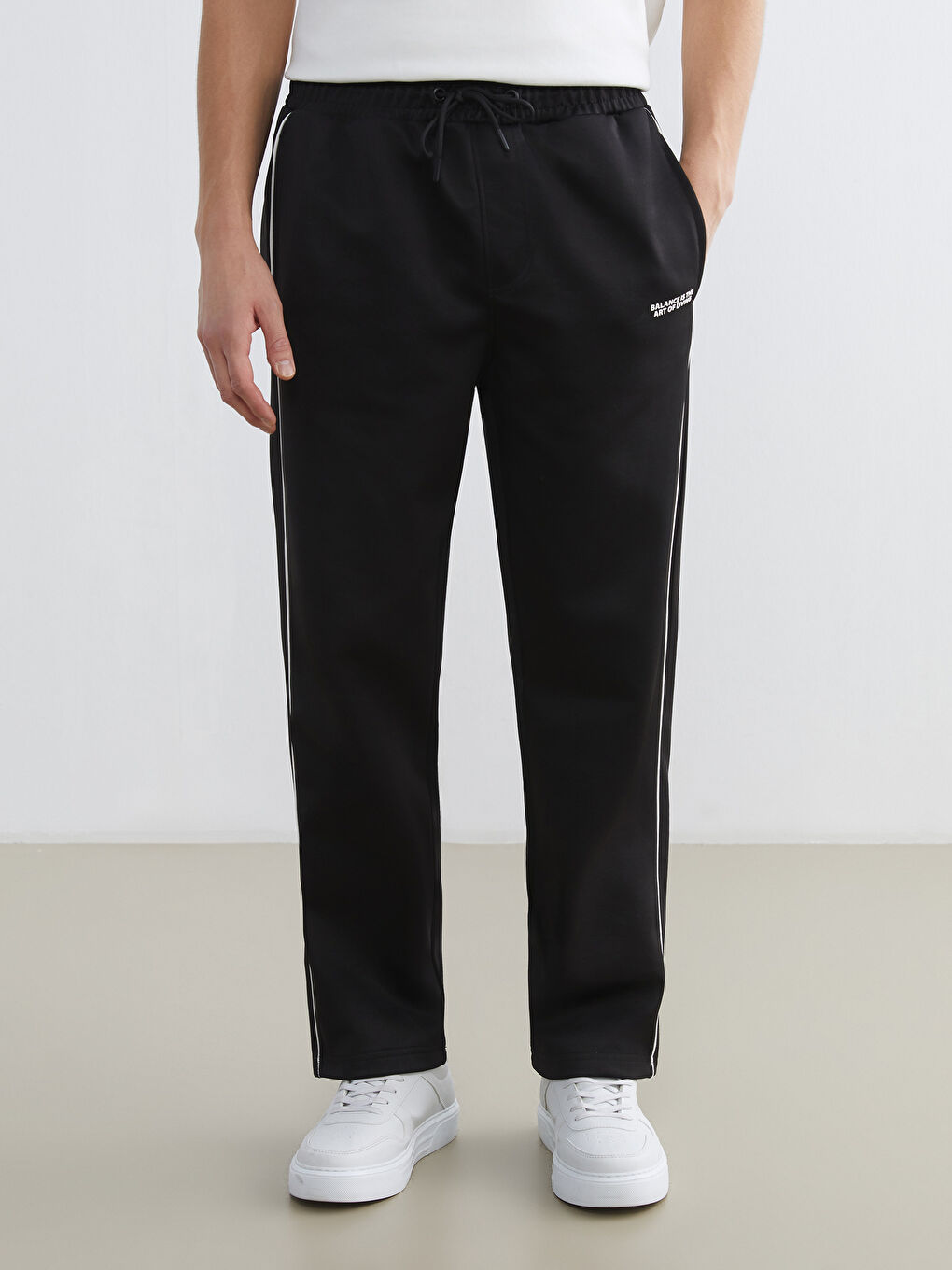 Standard Fit Men's Sweatpants-1