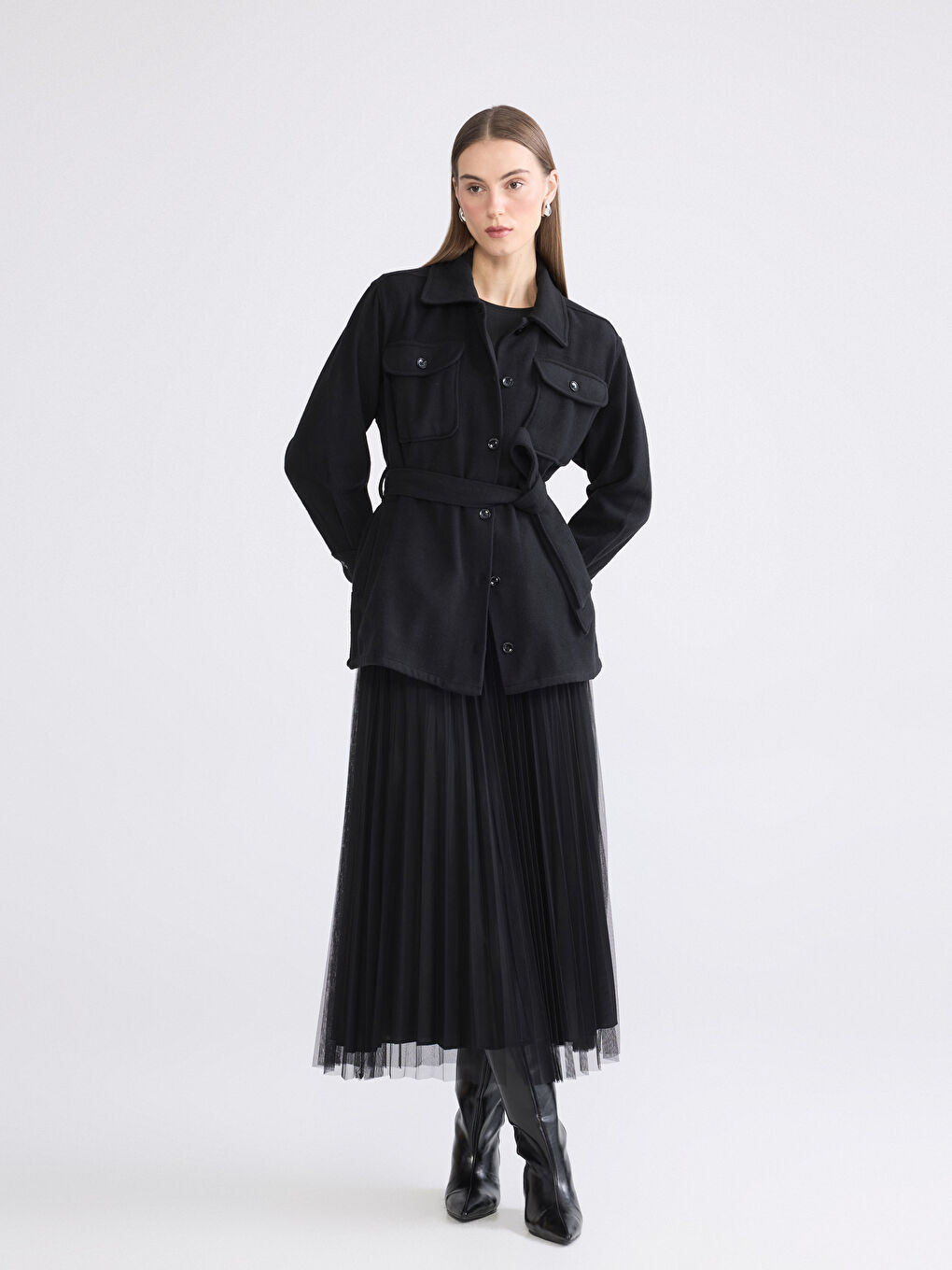 Siyah Beli Lastikli Pileli Etek