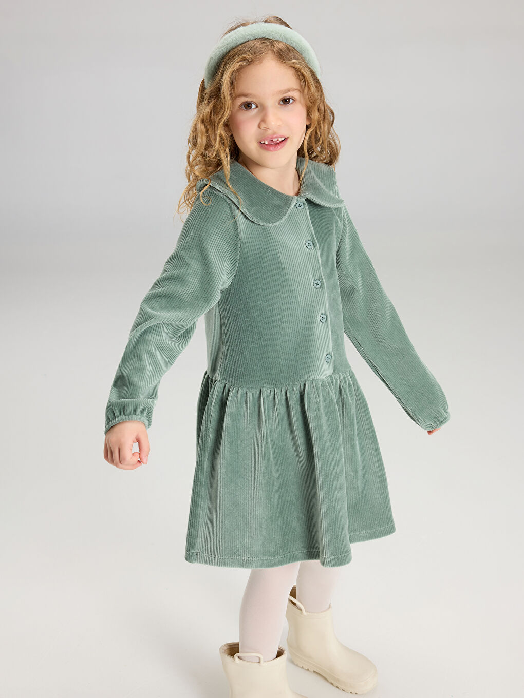 პიტერ პენის საყელო გოგონებისთვის ხავერდის კაბა-1