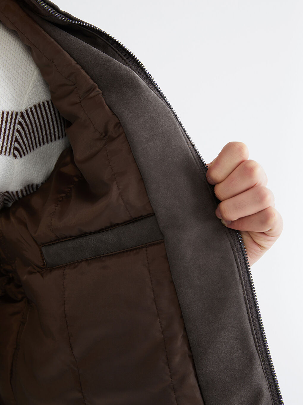 Bej Standart Kalıp Dik Yaka Erkek Mont-3