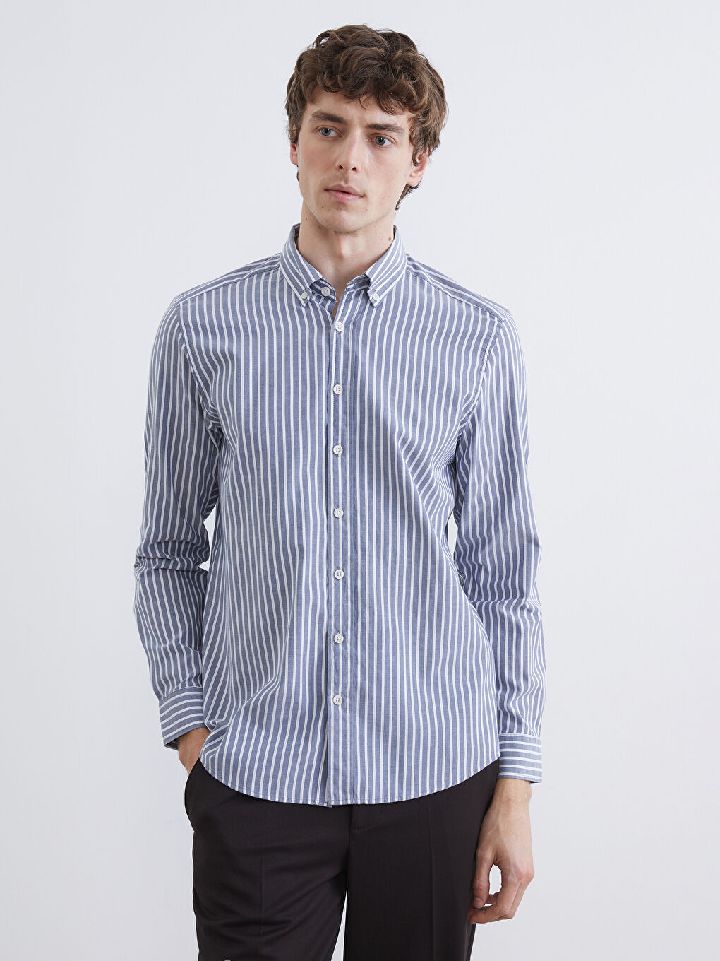 Lacivert Regular Fit Uzun Kollu Çizgili Erkek Gömlek