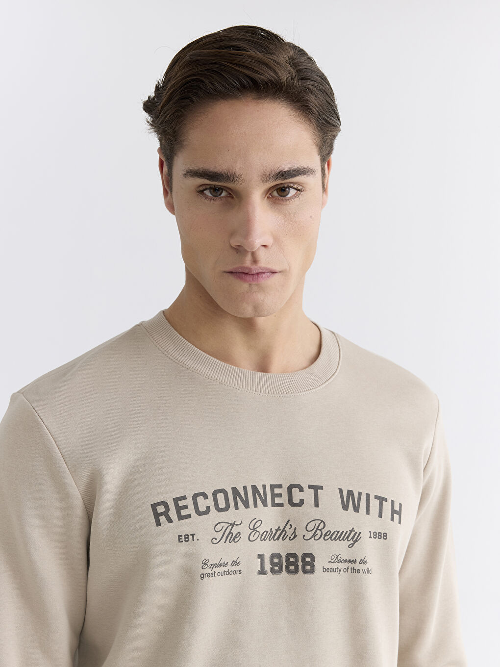 Bej Bisiklet Yaka Erkek Kalın Sweatshirt-2