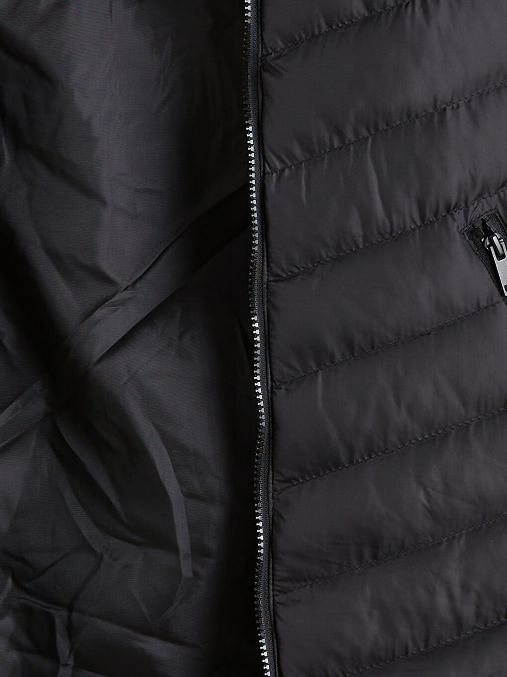 Siyah Kürk Kapüşonlu Kadın Şişme Yelek-5