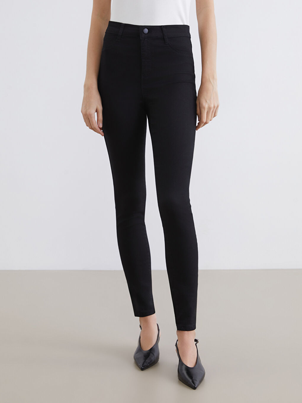 Jupiter Super Skinny Fit Women's Jeans-1