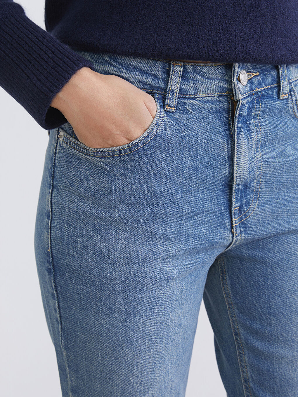 Woman INDIGO Jeans-2