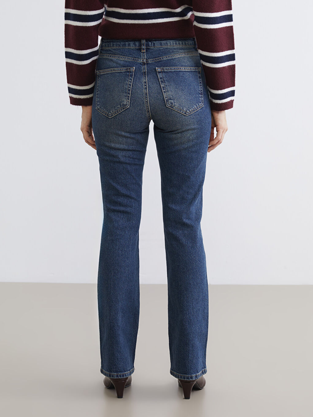 High-Waisted Flare Jeans-3