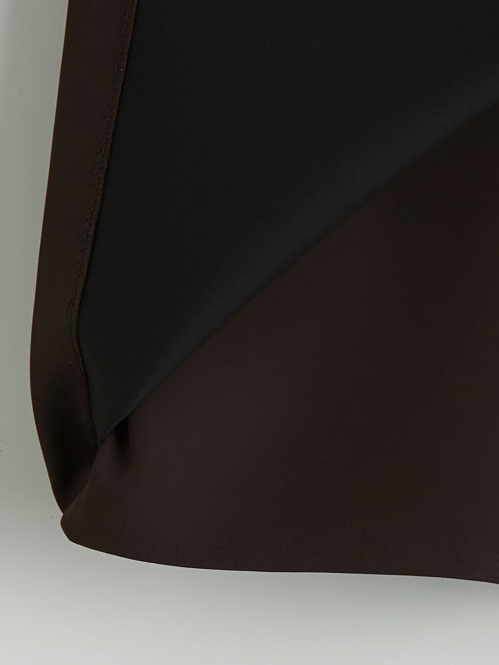 Kahverengi Beli Fermuarlı Zincir Detaylı Şort Etek-5