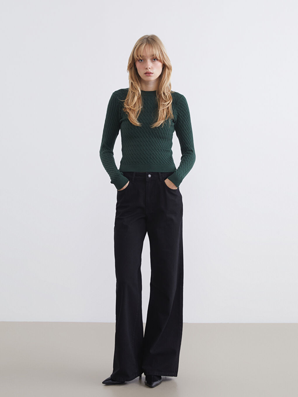 Yeşil Bisiklet Yaka Kendinden Desenli Kadın Triko Kazak-1