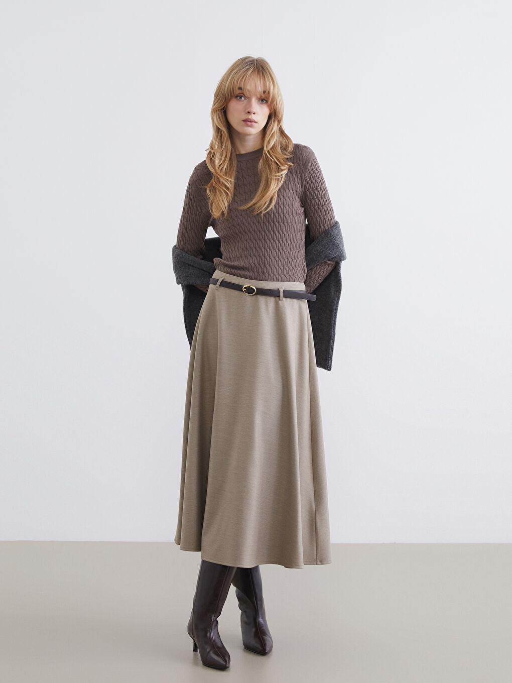 Kahverengi Bisiklet Yaka Kendinden Desenli Kadın Triko Kazak-1