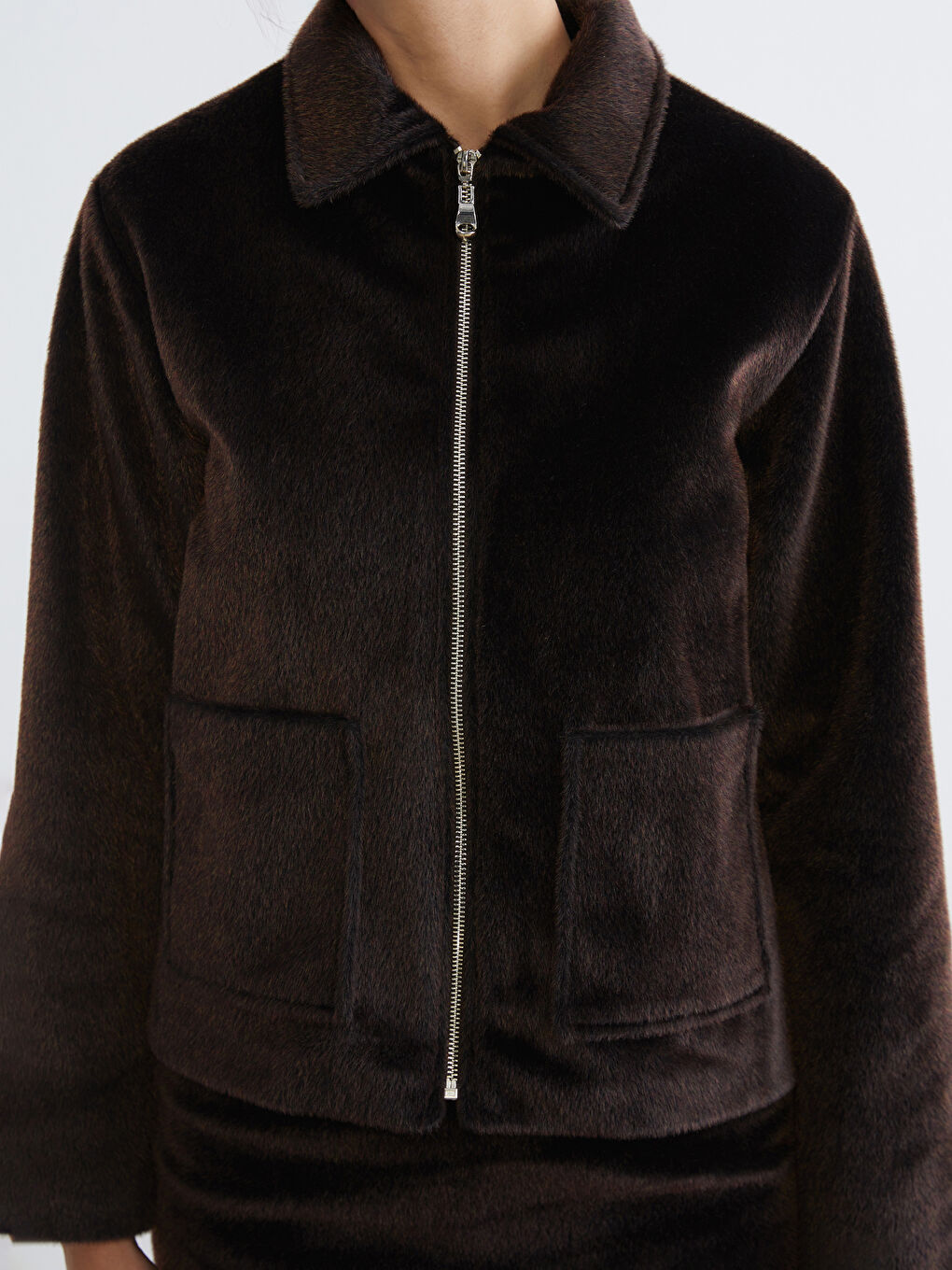 Kahverengi Gömlek Yaka Kadın Kürk Kaban-2