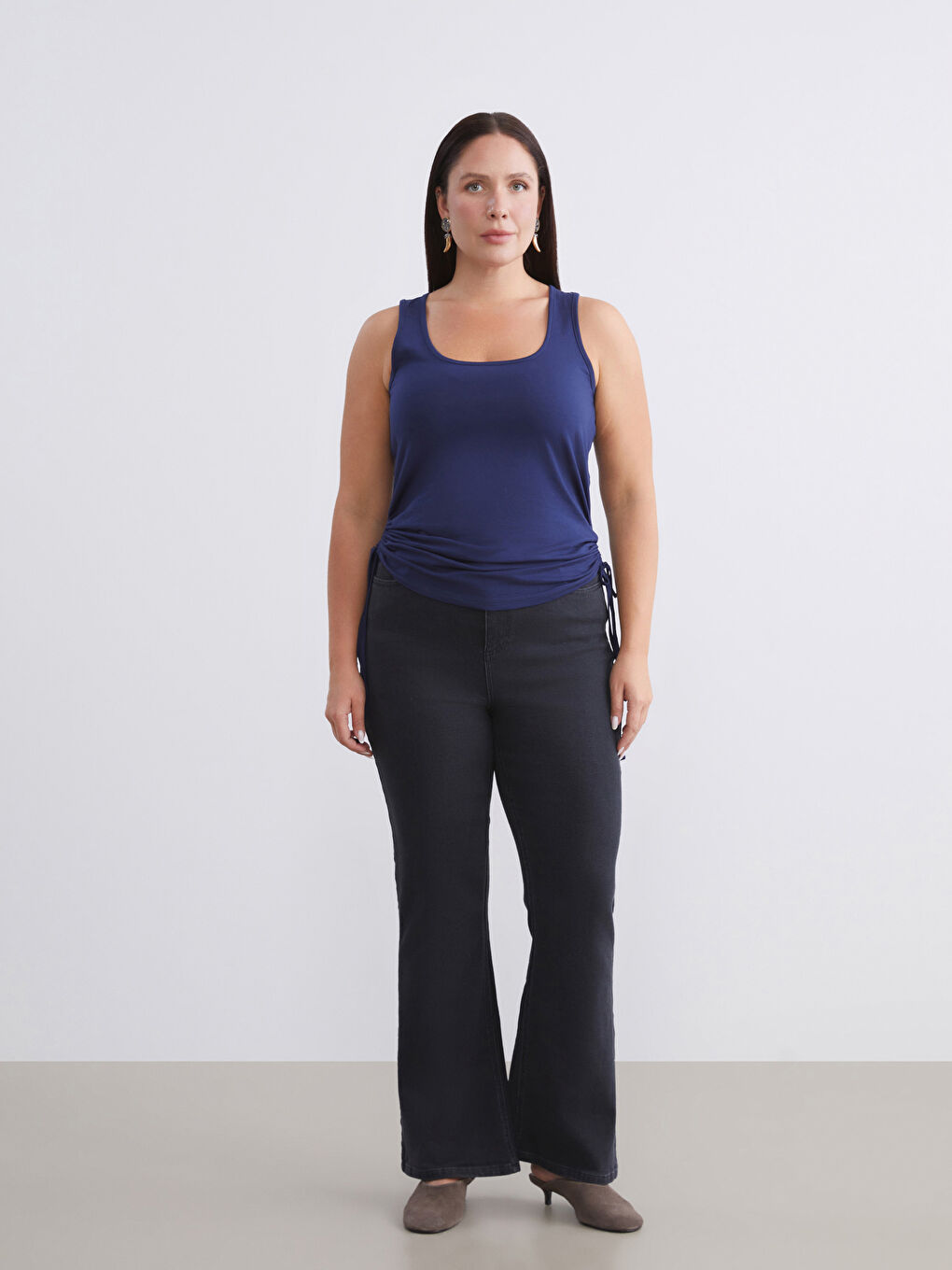 Siyah Büyük Beden Flare Kadın Jean Pantolon