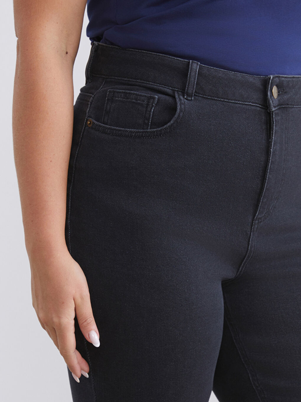 Siyah Büyük Beden Flare Kadın Jean Pantolon-2