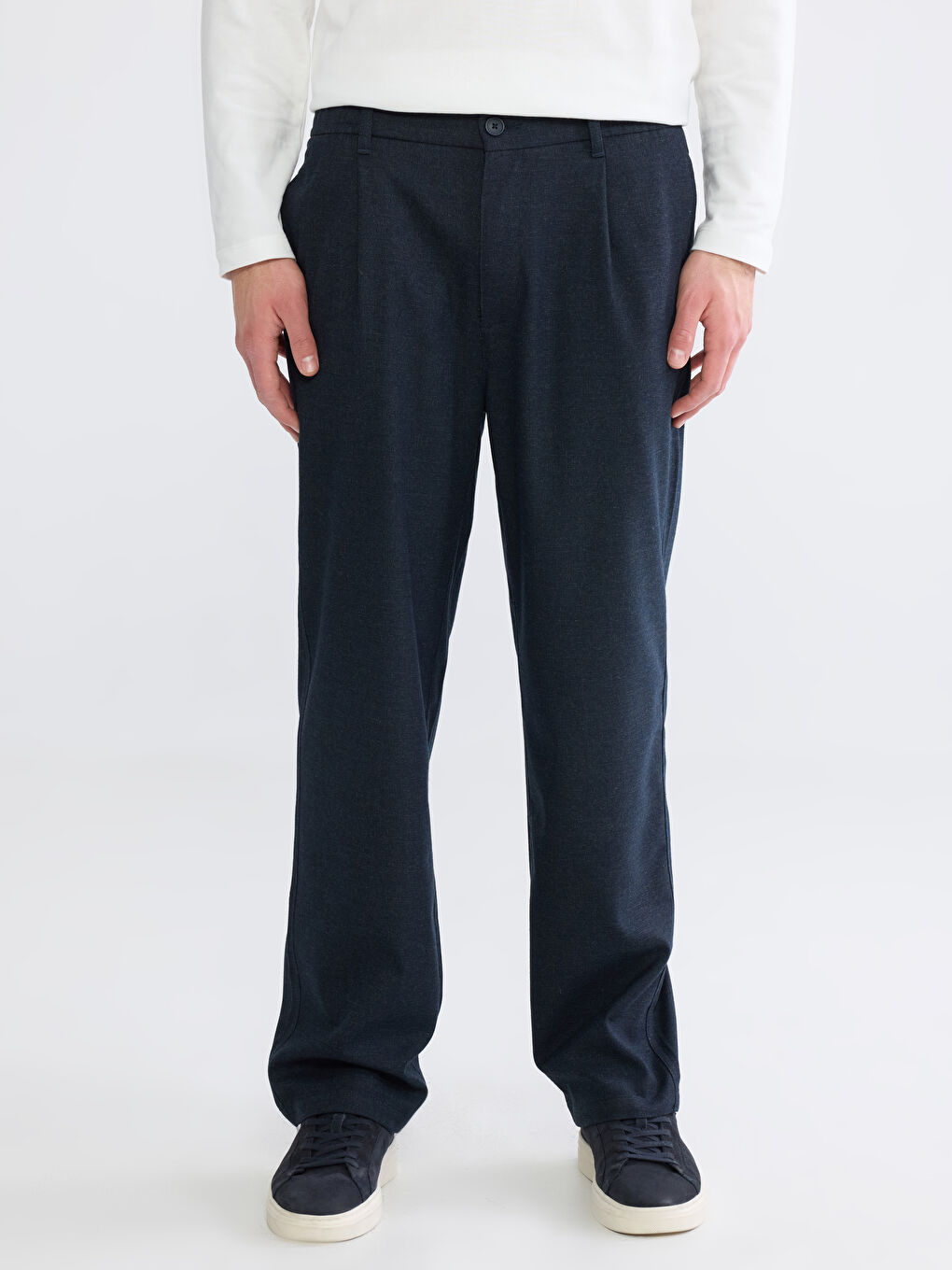 Lacivert Standart Kalıp Erkek Pileli Pantolon-1