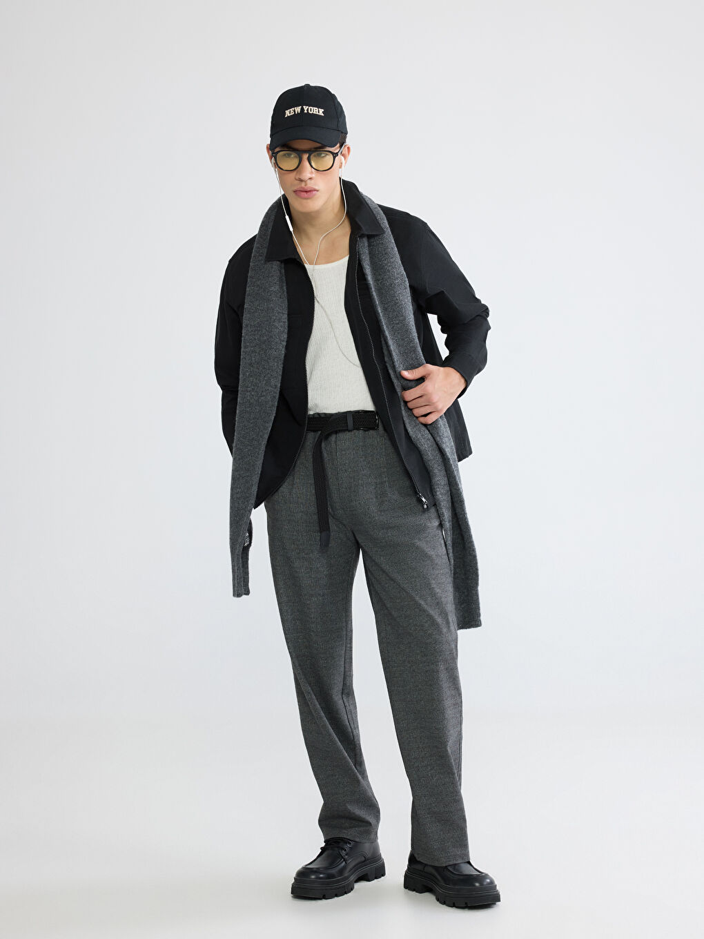 Man ANTHRACITE Trousers