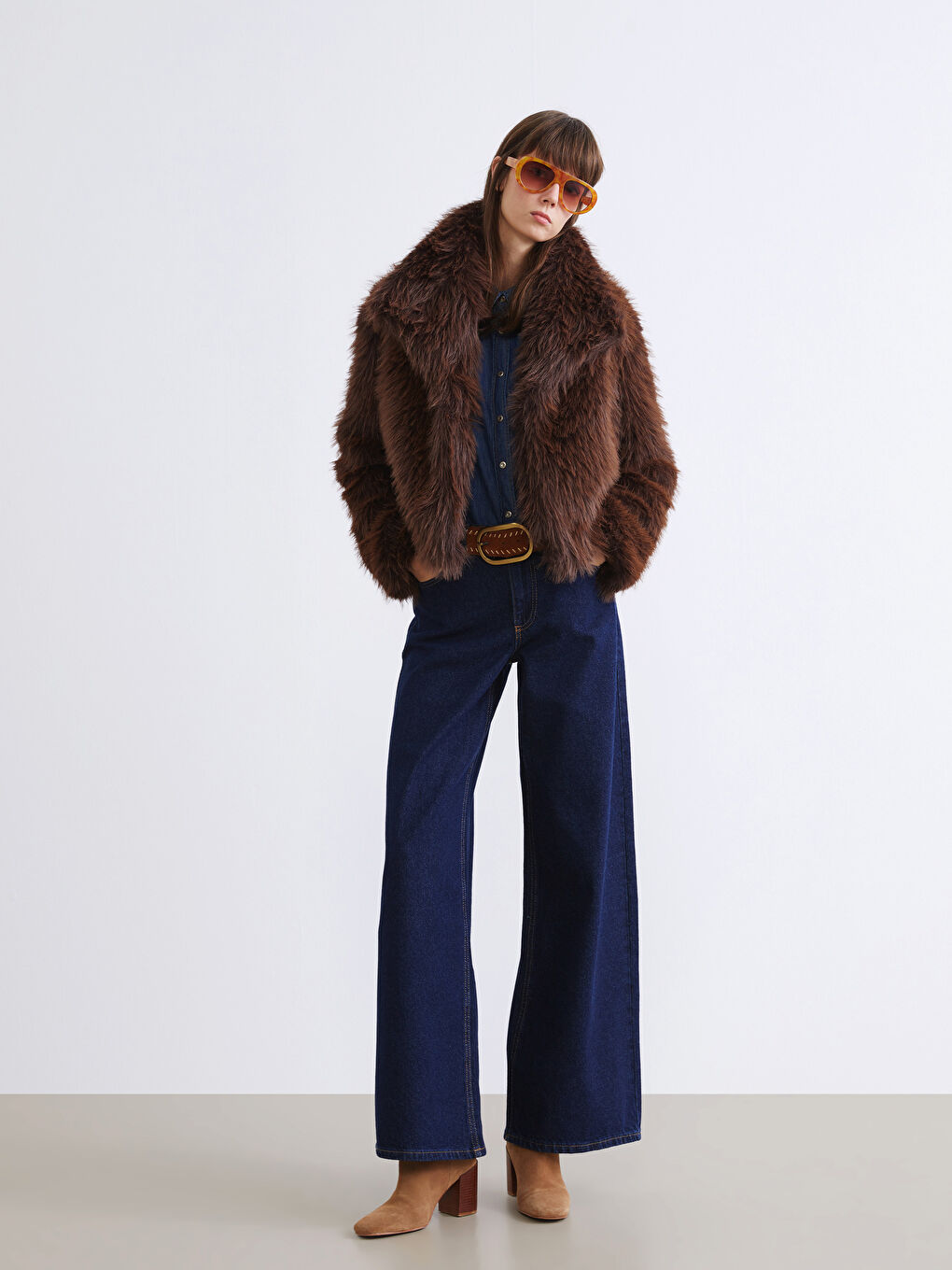 Kahverengi Ceket Yaka Kadın Kürk Mont-1