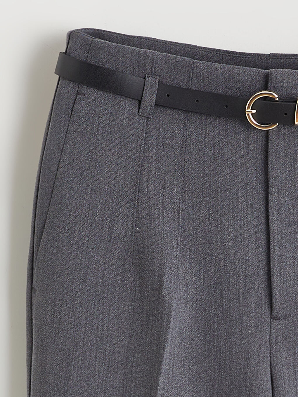 Gri Beli Kemerli Dar Fit Kadın Pileli Pantolon-5