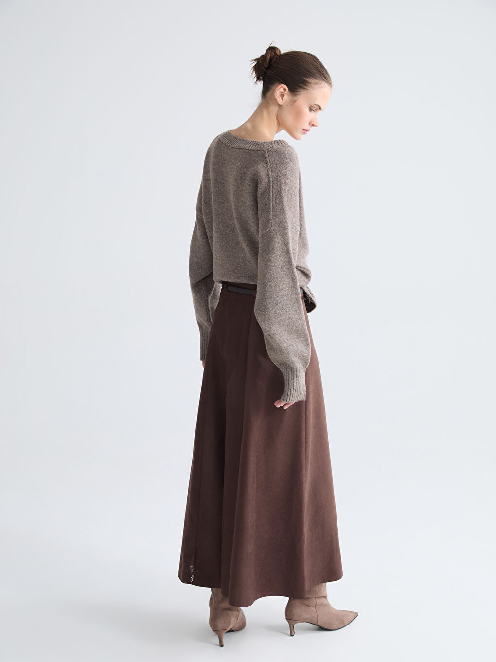 Kahverengi Beli Fermuarlı Süet Görünümlü A Kesim Etek-3