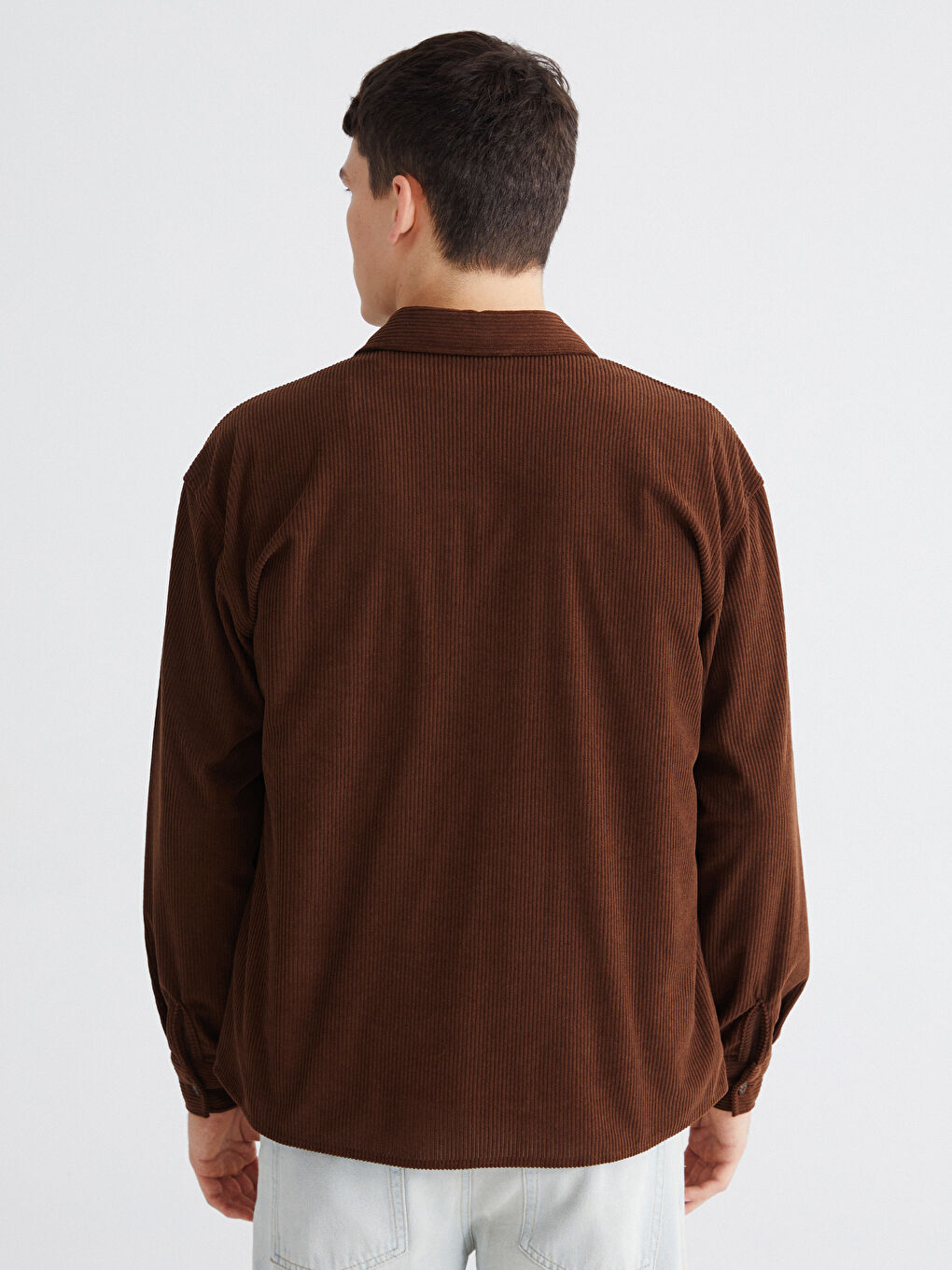 Kahverengi Regular Fit Uzun Kollu Kadife Erkek Gömlek-3