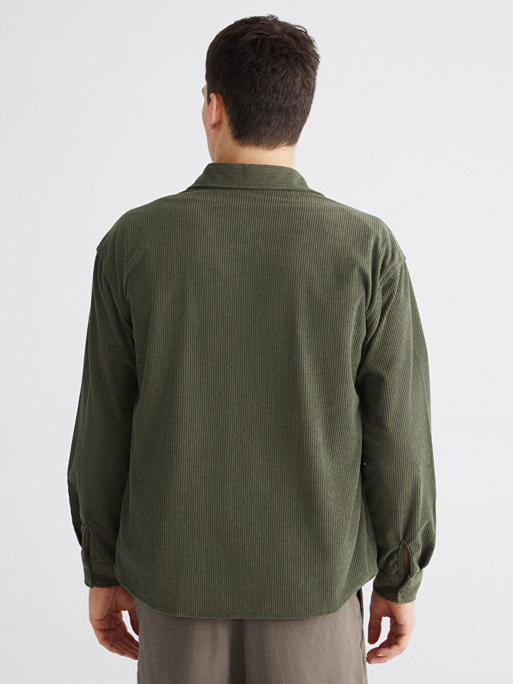Haki Regular Fit Uzun Kollu Kadife Erkek Gömlek-3
