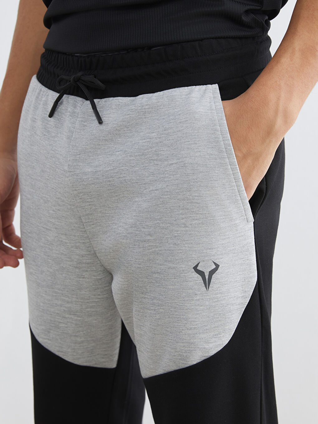 Slim Fit Men's Jogger Sweatpants-2