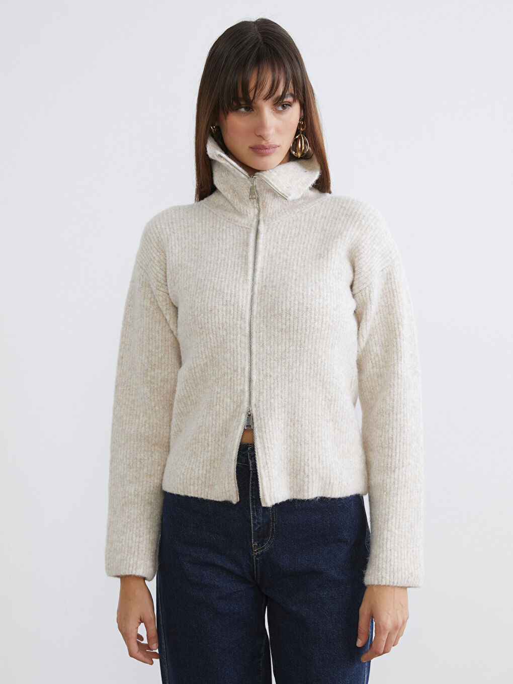 Bej Dik Yaka Kadın Triko Hırka