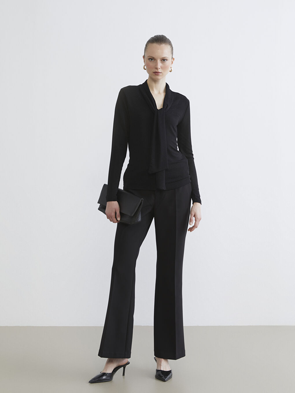 Woman BLACK Blouse-1