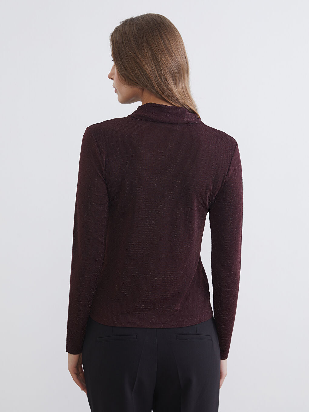 Mürdüm Şal Yaka Parlak Görünümlü Bluz-3