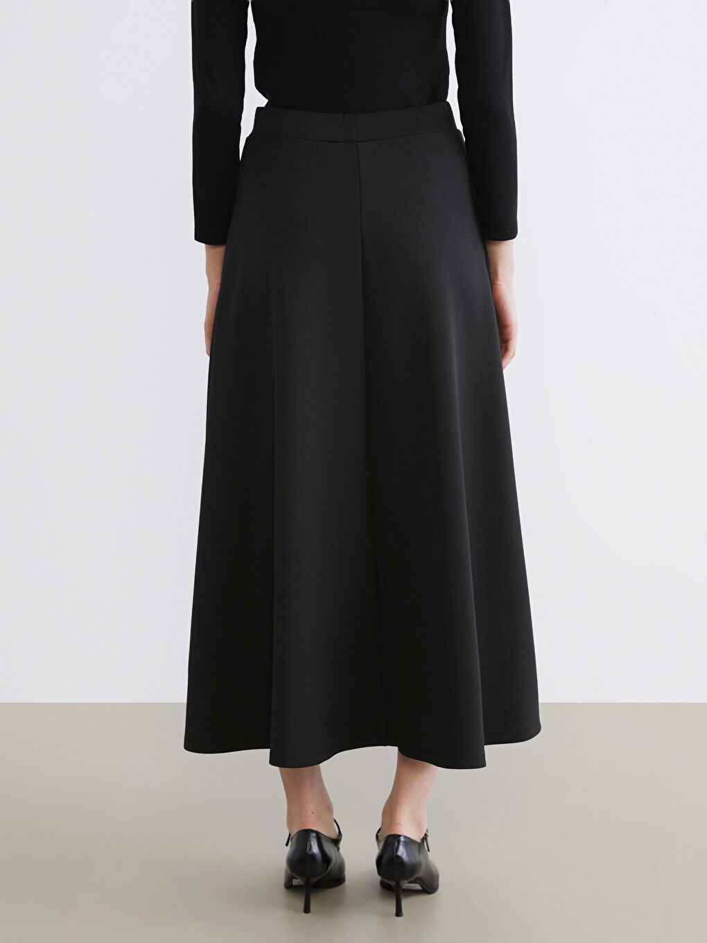 Siyah Beli Fermuarlı Kloş Etek-3