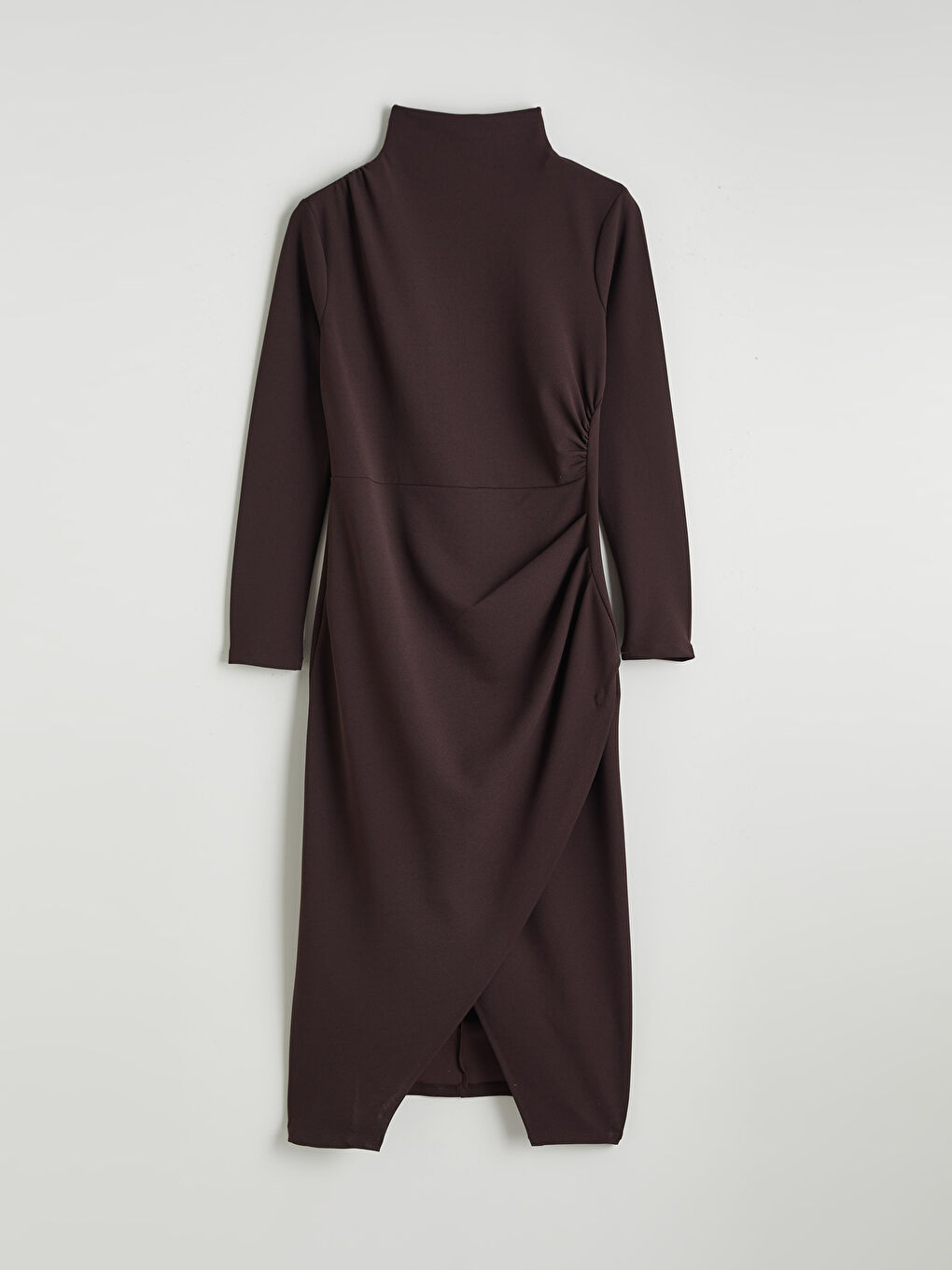 Kahverengi Dik Yaka Büzgülü Elbise-4