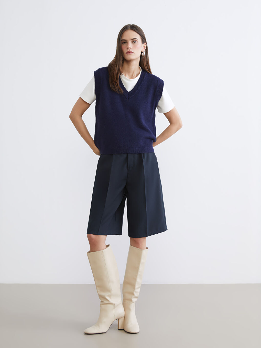 Lacivert V Yaka Kadın Triko Süveter-1