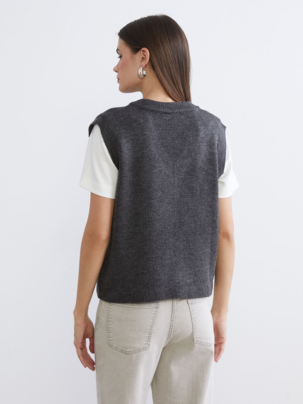 Antrasit V Yaka Kadın Triko Süveter-3
