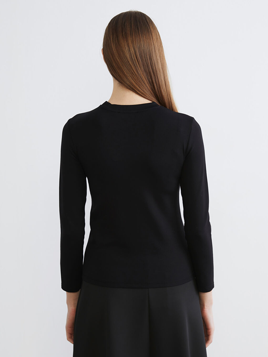 Siyah Bisiklet Yaka Kadın Body-3