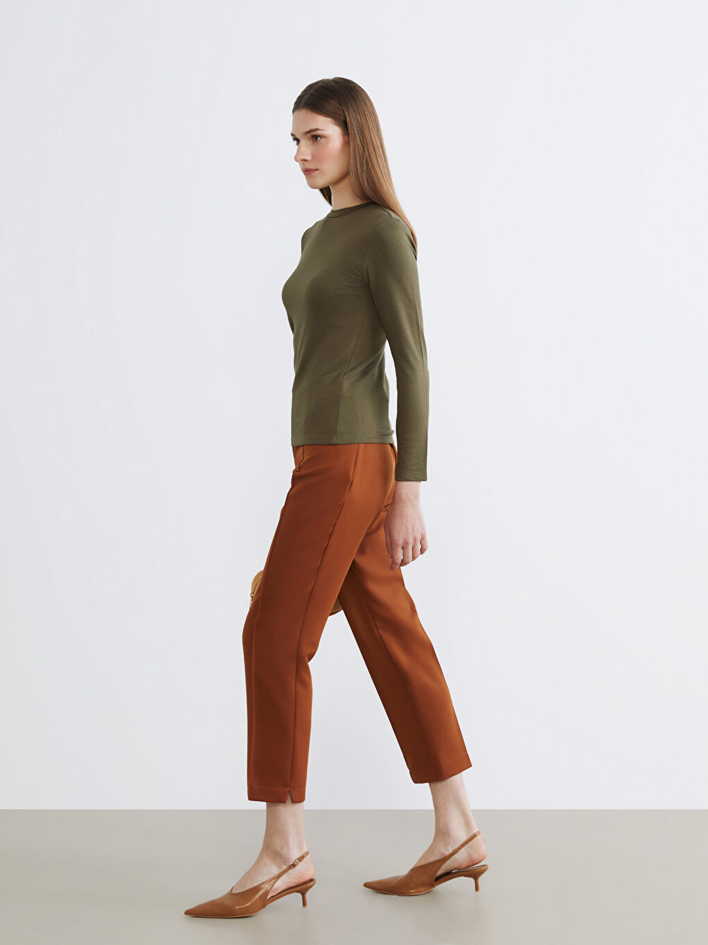 Haki Bisiklet Yaka Kadın Body-1