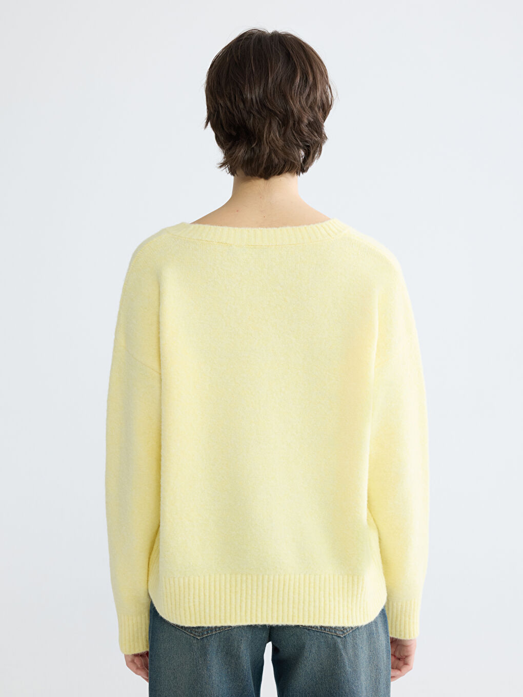 Sarı V Yaka Oversize Kadın Triko Kazak-3