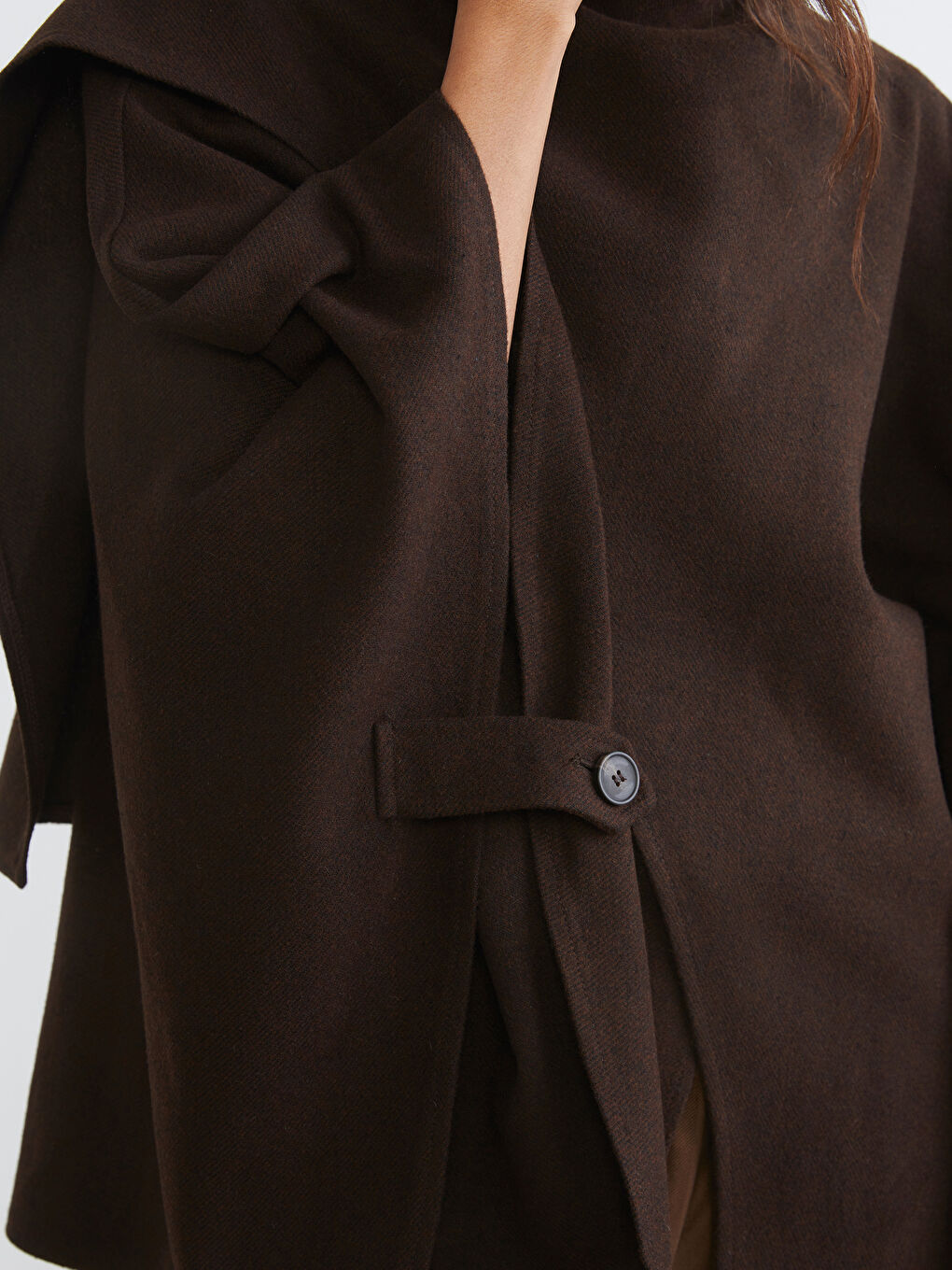 Kahverengi Dik Yaka Kadın Kaşe Panço-2