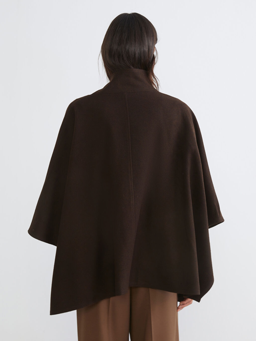 Kahverengi Dik Yaka Kadın Kaşe Panço-3