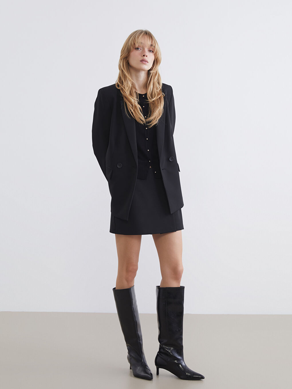 Siyah Krep Kadın Blazer Ceket-1